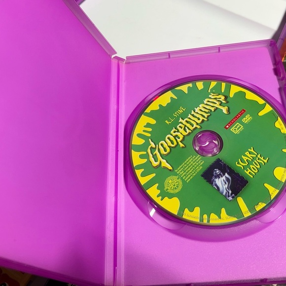Goosebumps 7 DVD Bundle. - Picture 4 of 8